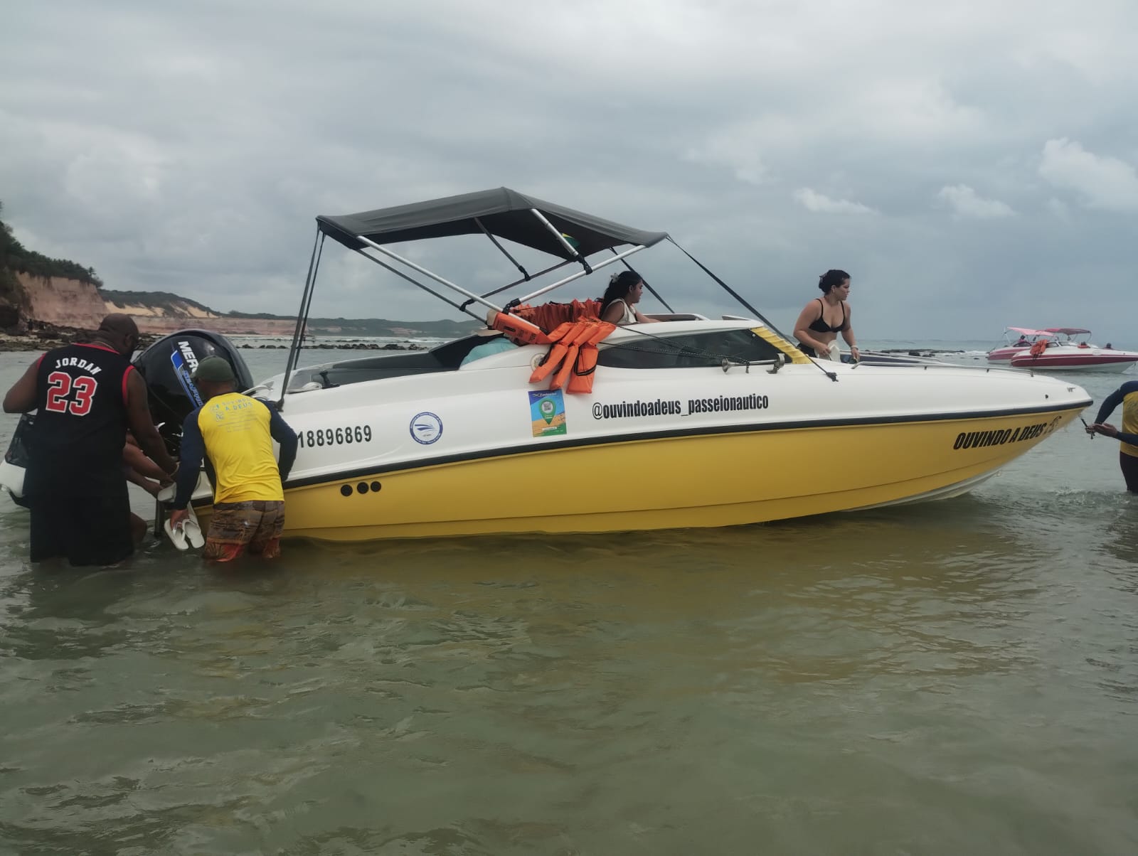 Speedboat Tour
